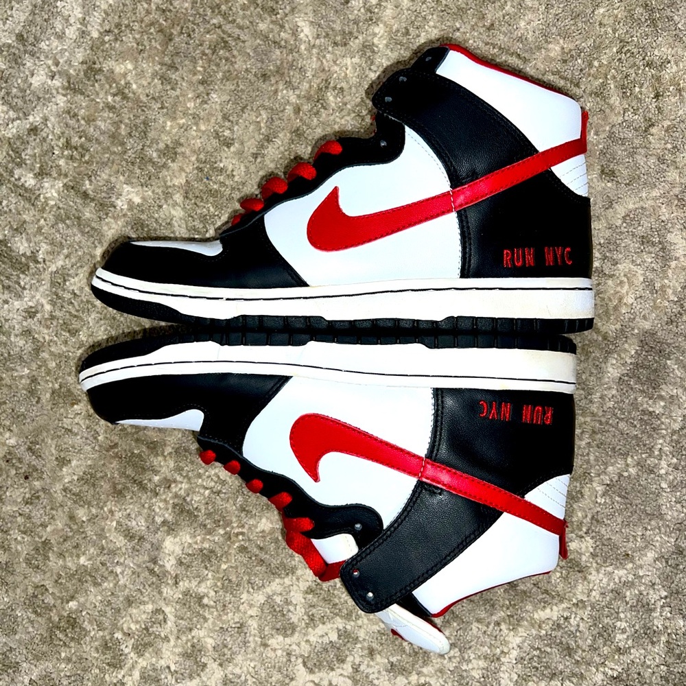 RUN NYC CUSTOM HIGH TOP DUNKS men’s 9.5